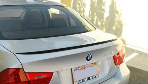 Dokładka klapy BMW E90 carbon