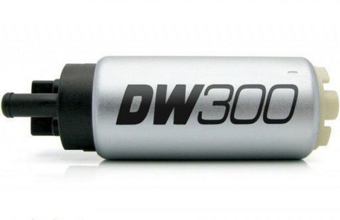 Pompa paliwa DW300 (340lph) Mitsubishi Evo 8 2003-2006 (4G63T) DeatschWerks